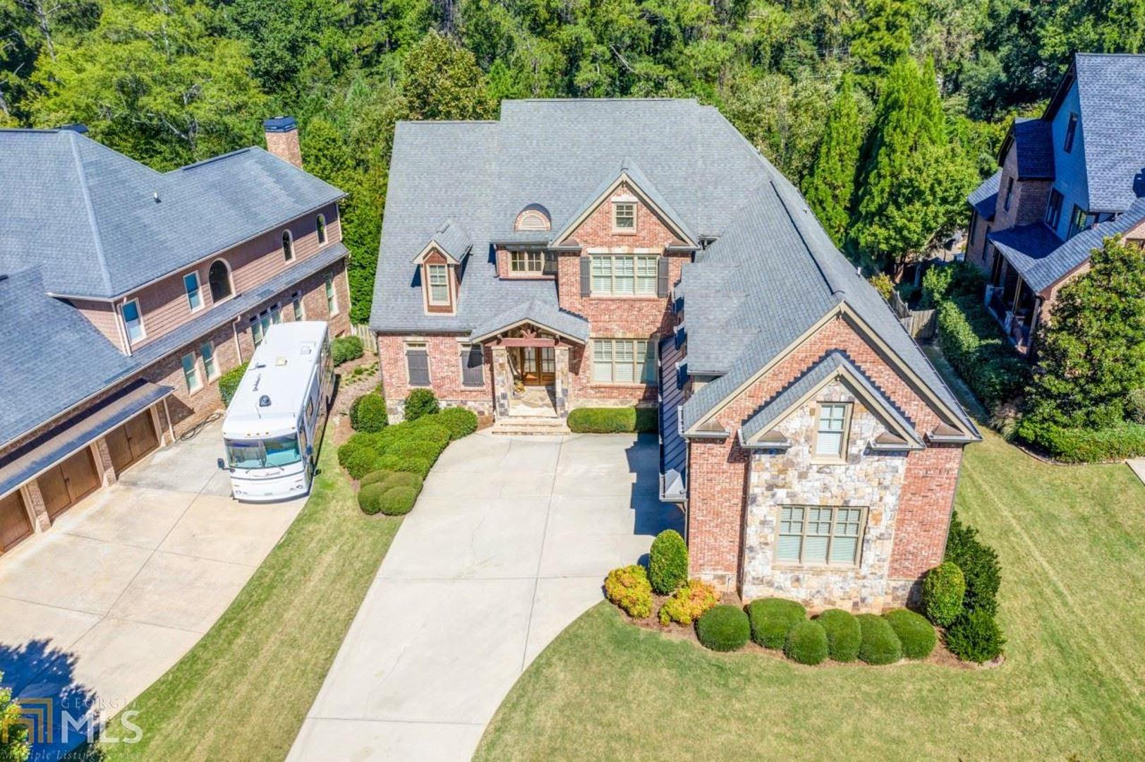 Enclave At Sope Creek - Residential