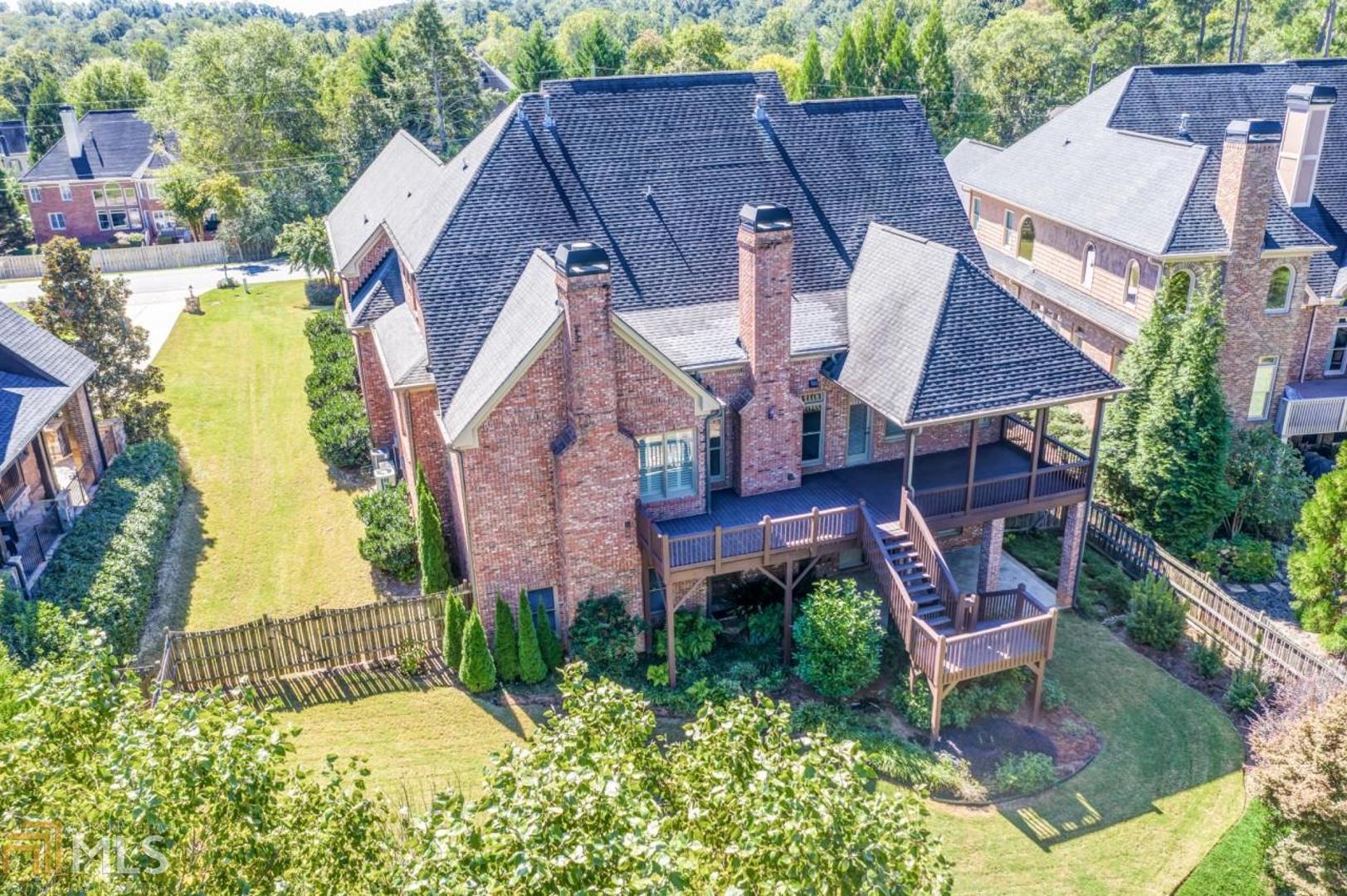 Enclave At Sope Creek - Residential