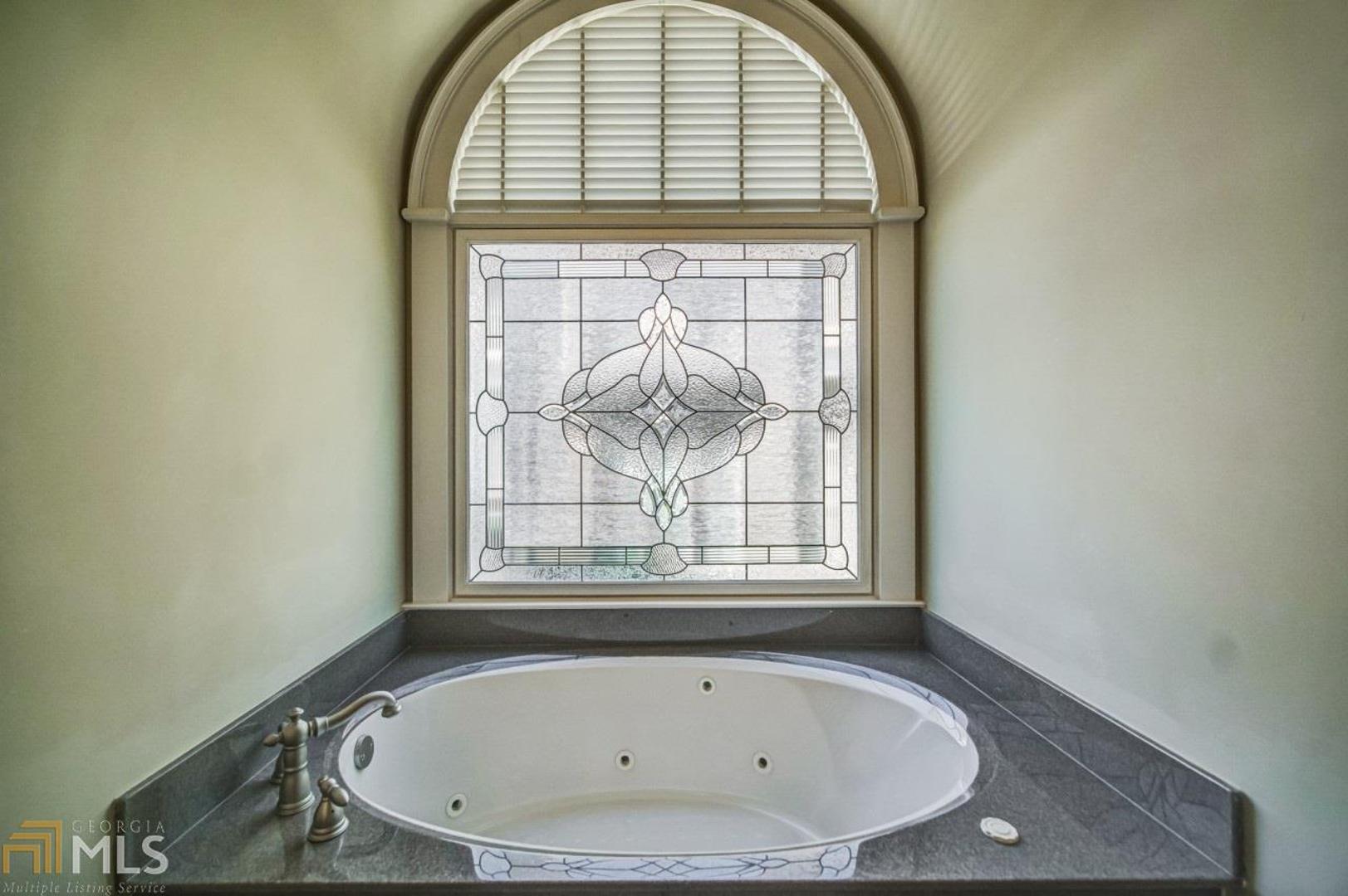 Enclave At Sope Creek - Residential