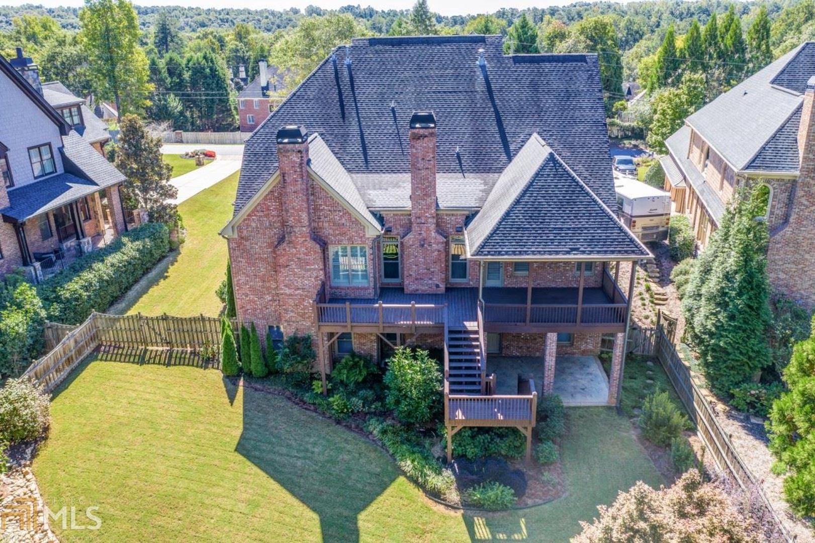 Enclave At Sope Creek - Residential