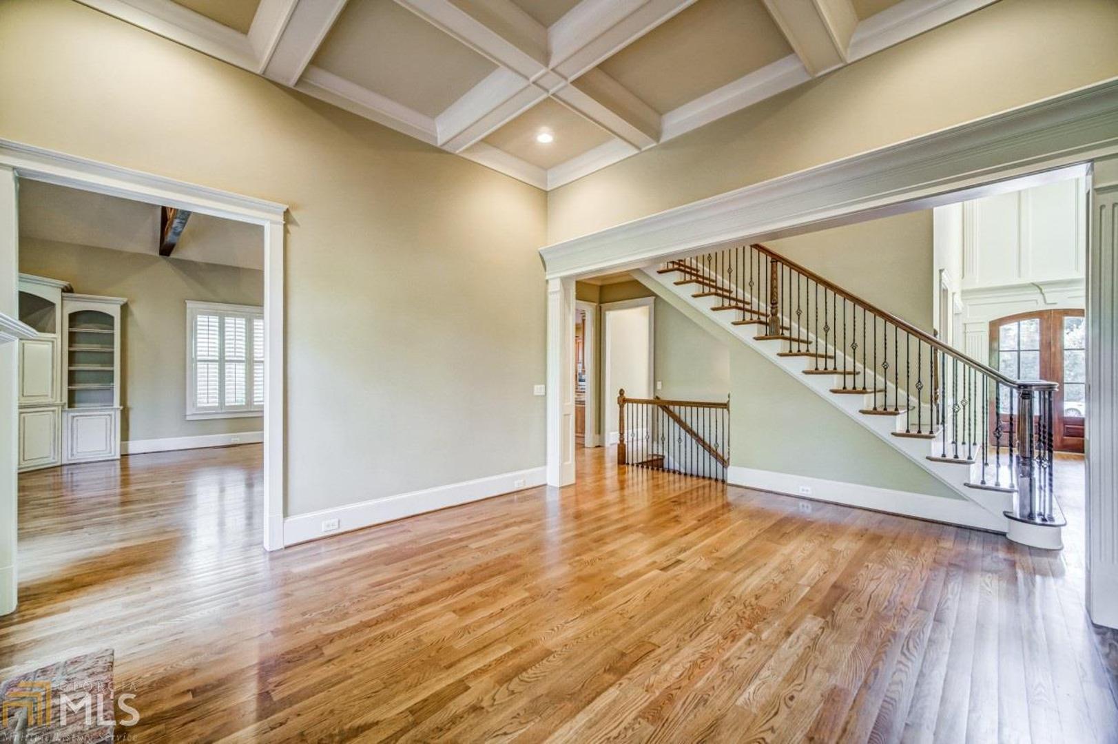 Enclave At Sope Creek - Residential