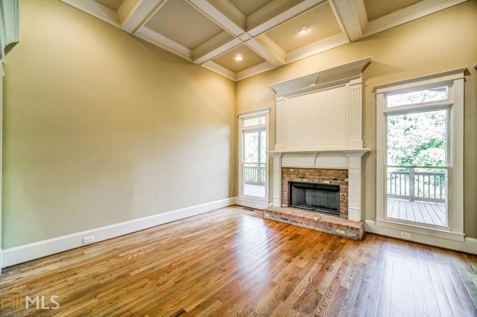 Enclave At Sope Creek - Residential