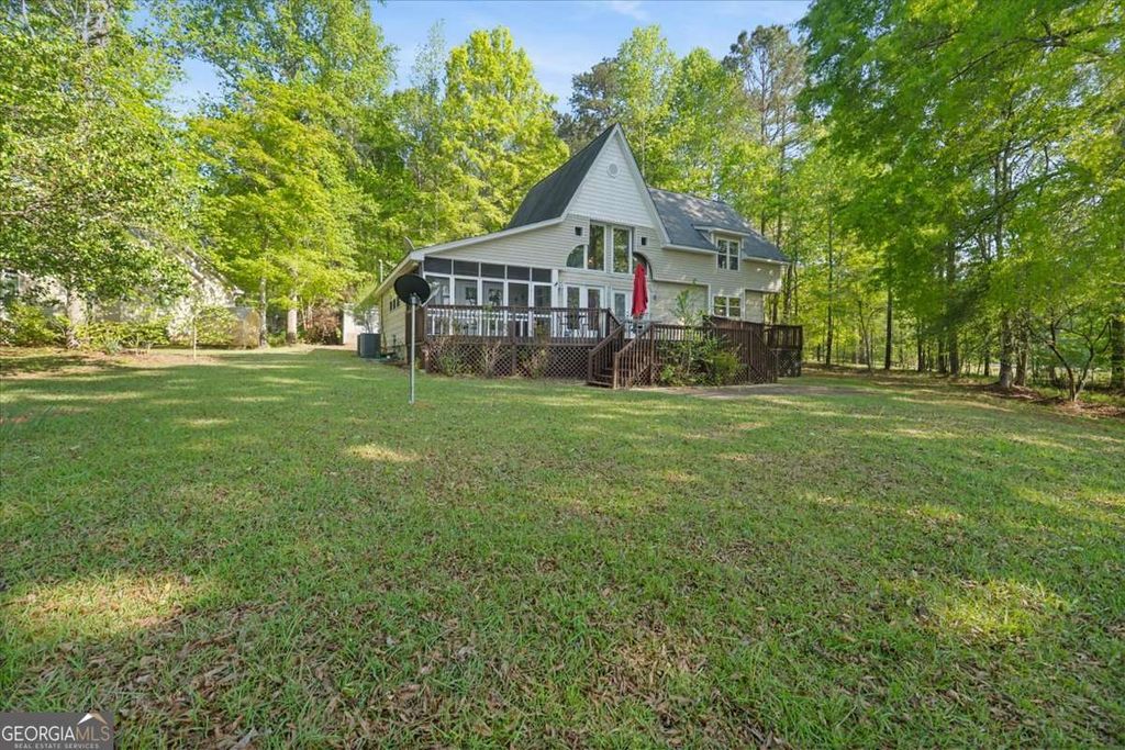 Photo of 91 Woodland Way, Sparta, GA 31087 (MLS # 10730106)