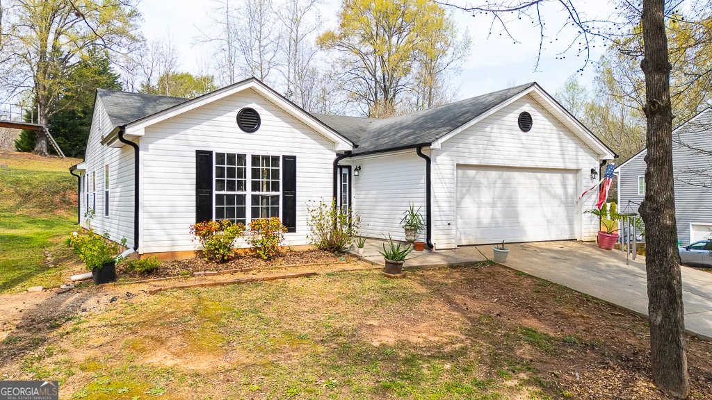 2216 Wagon Wheel Trail