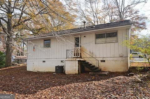 A home in Forest Park