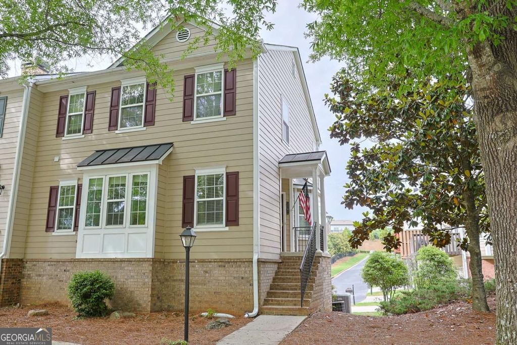 Photo of 3761 Lake Point Boulevard, Suwanee, GA 30024 (MLS # 10687231)