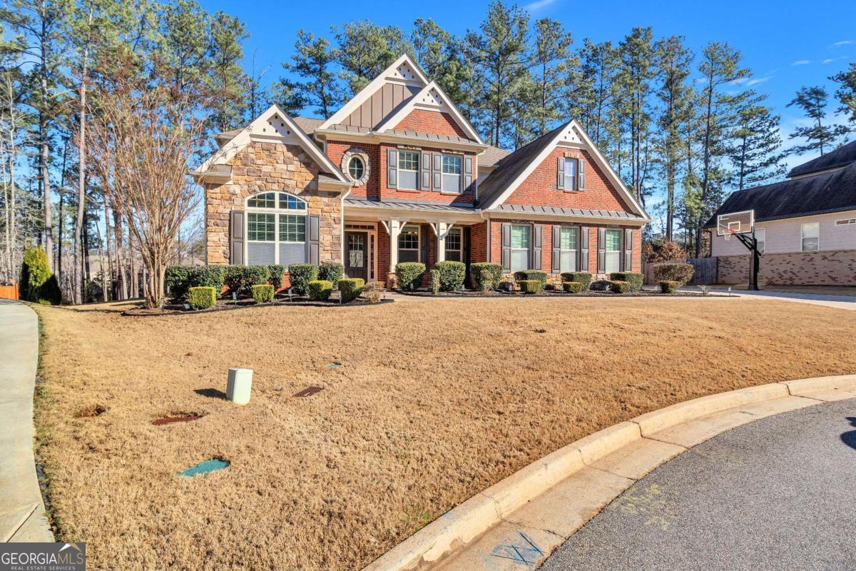 1854 Heatherbrooke CT NW