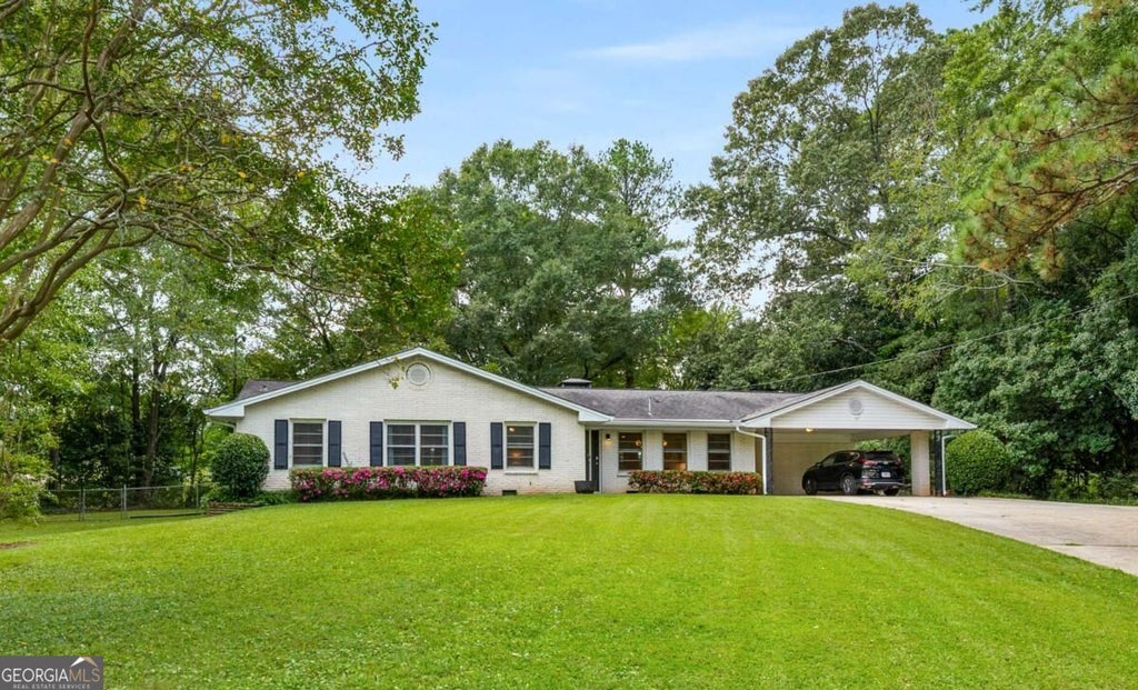 Photo of 3953 Franks Court, Tucker, GA 30084 (MLS # 10877544)