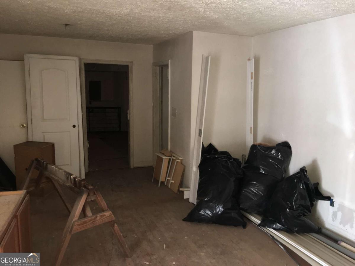 PARKVIEW HOMESITES - Residential Income