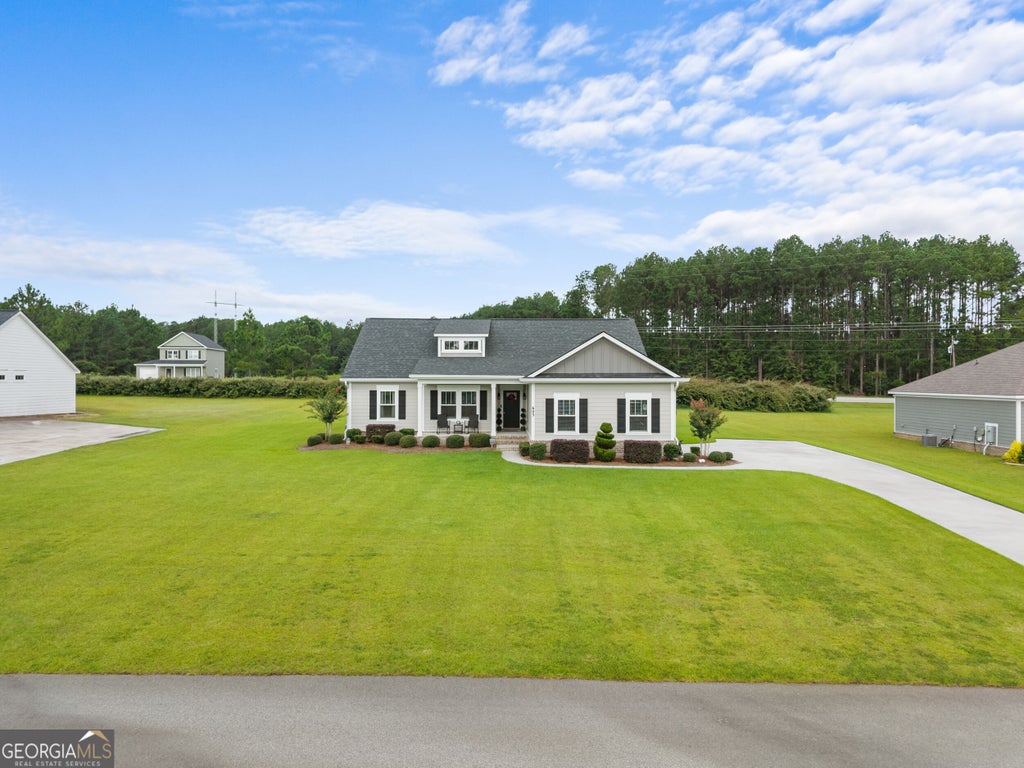 Photo of 605 Bridle Run, Statesboro, GA 30458 (MLS # 10867409)