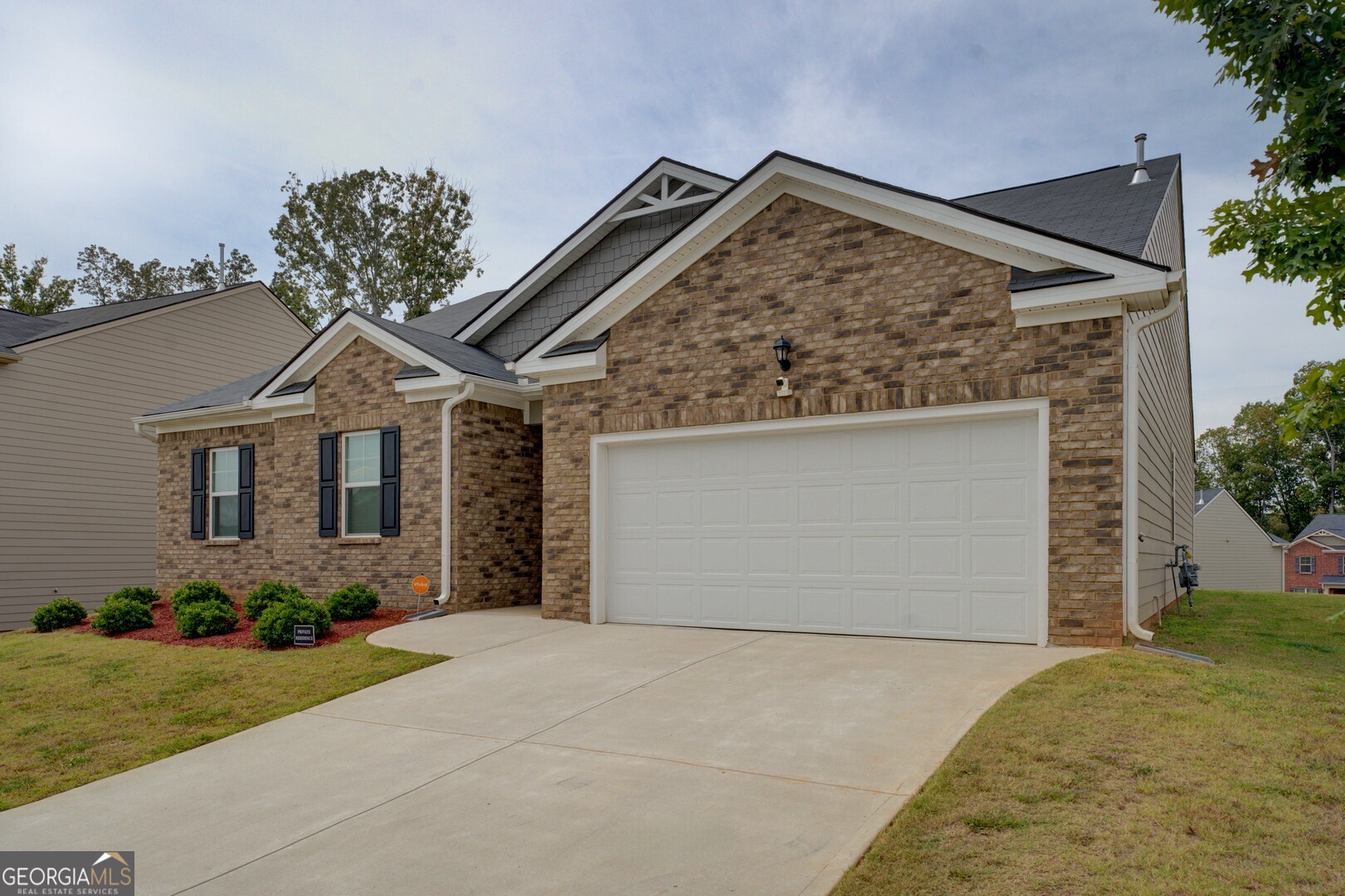 4113 Spencer LN
