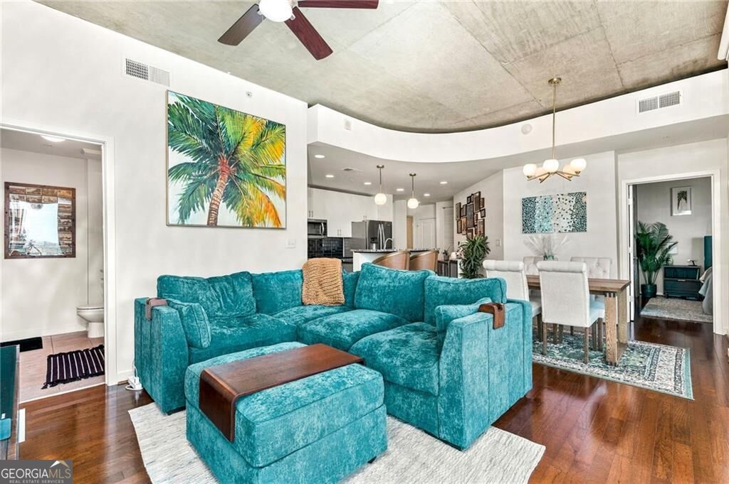 860 Peachtree ST NE 2317
