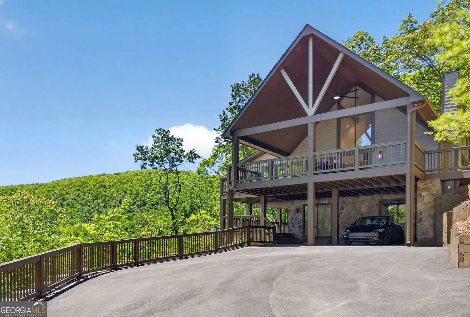 1091 Deer Run Ridge
