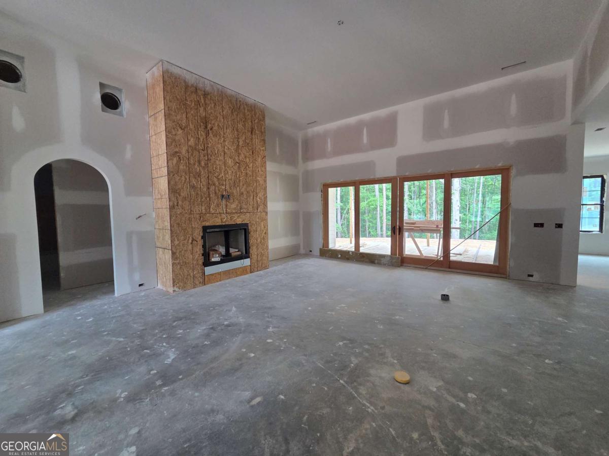 5948 McCoy RD