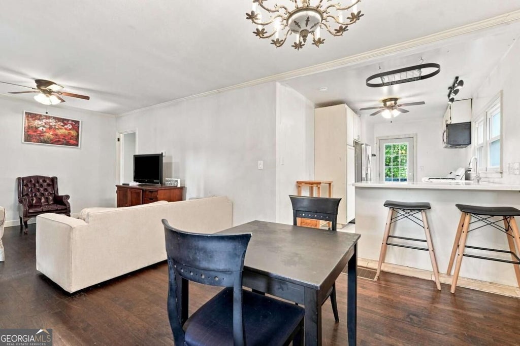 Photo of 1075 Center Street W, Atlanta, GA 30318 (MLS # 10839589)