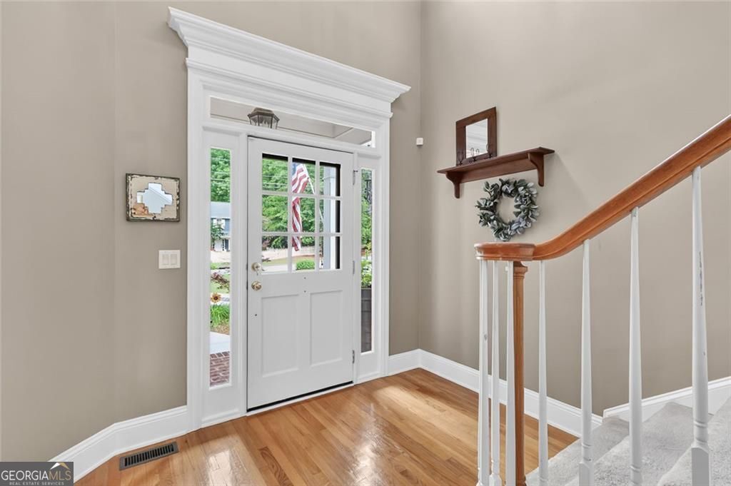 2607 Camille DR NE