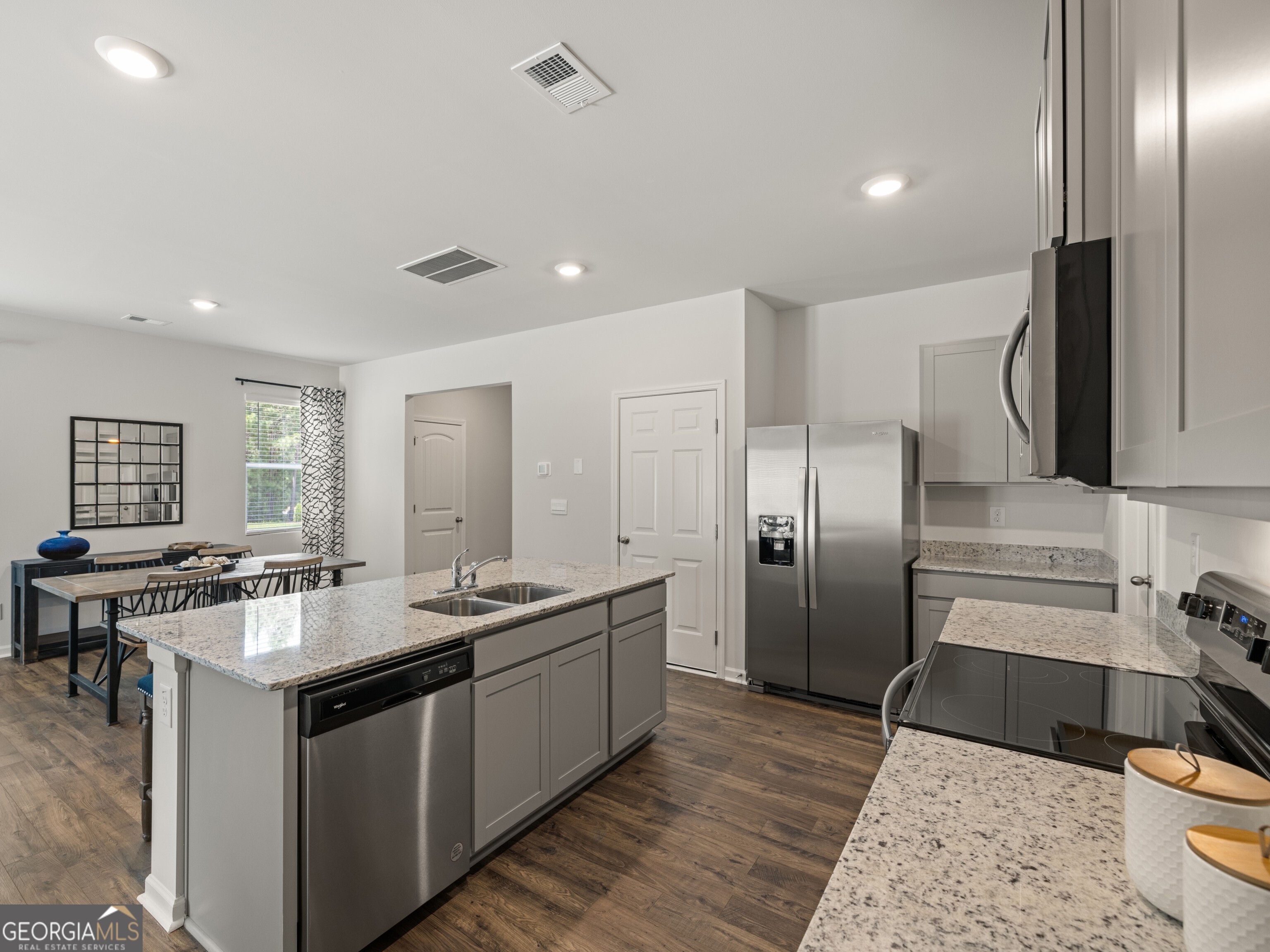 136 Rolling Meadow TRCE
