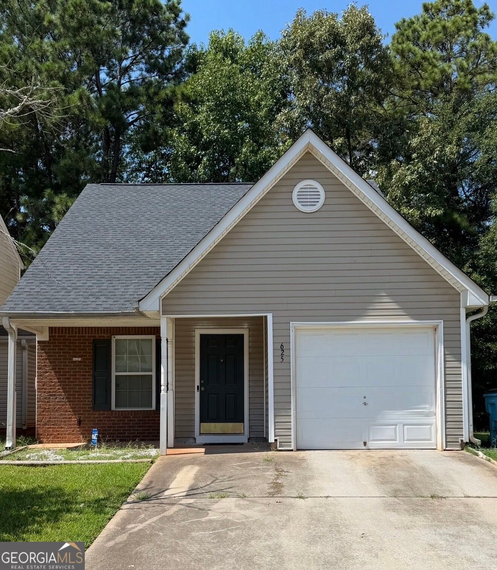 Photo of 625 Stadler Pointe, McDonough, GA 30253 (MLS # 10874680)
