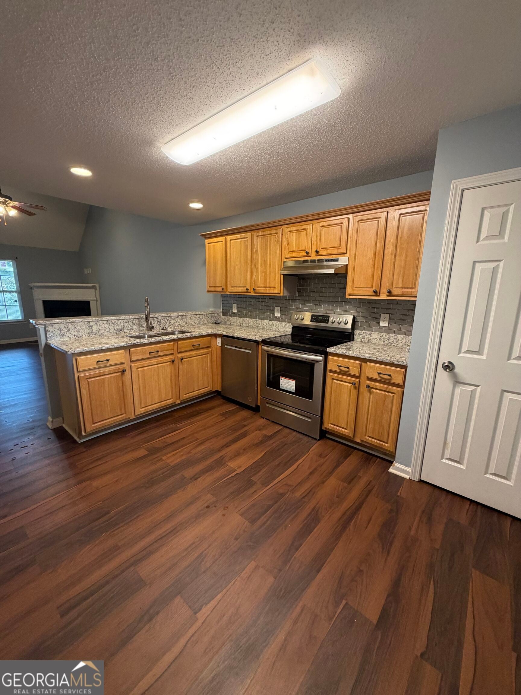 625 Stadler Pointe