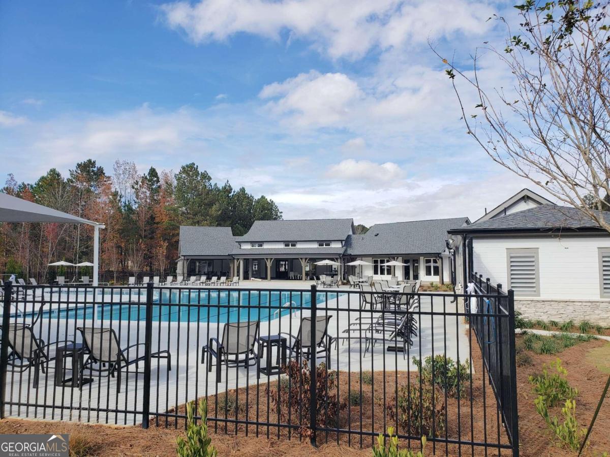 Twin Lakes - Residential