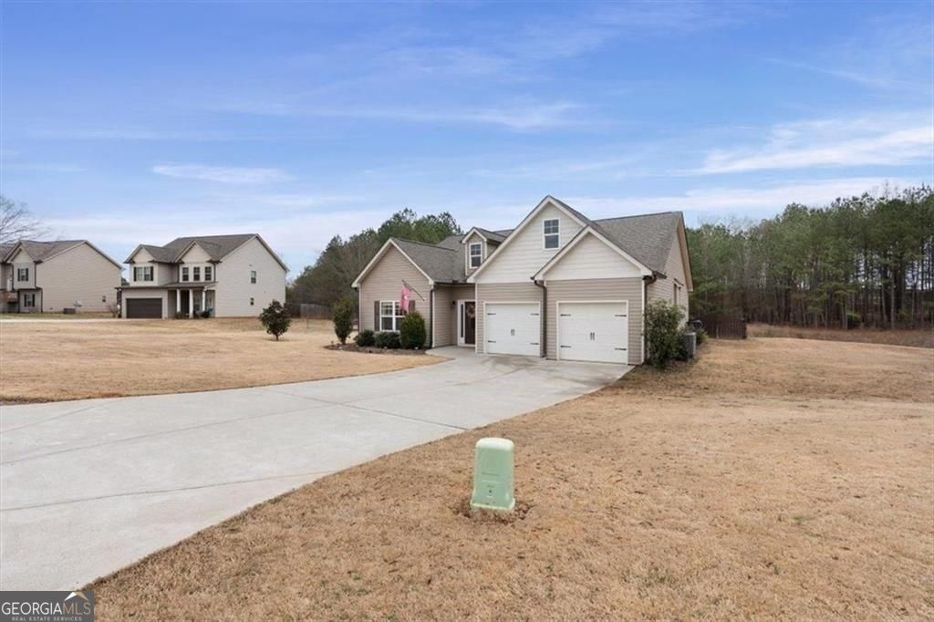 Photo of 105 Cottage Way, Euharlee, GA 30145 (MLS # 10695154)