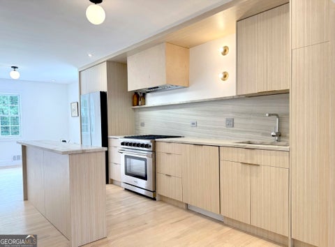 Photo of 1840 King Alfred Drive SW, Atlanta, GA 30331 (MLS # 10815345)