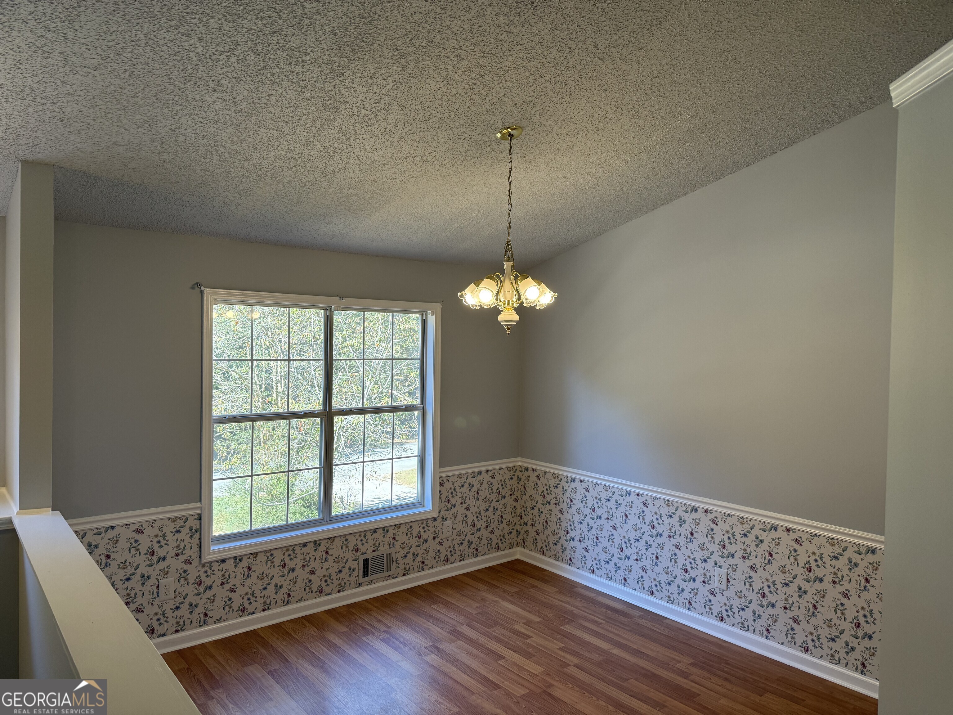 Pinewood Shores - Residential