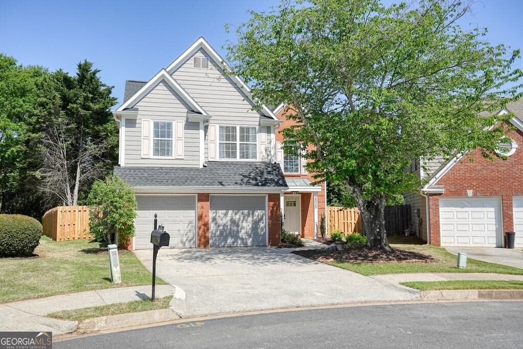 2525 Ashton DR