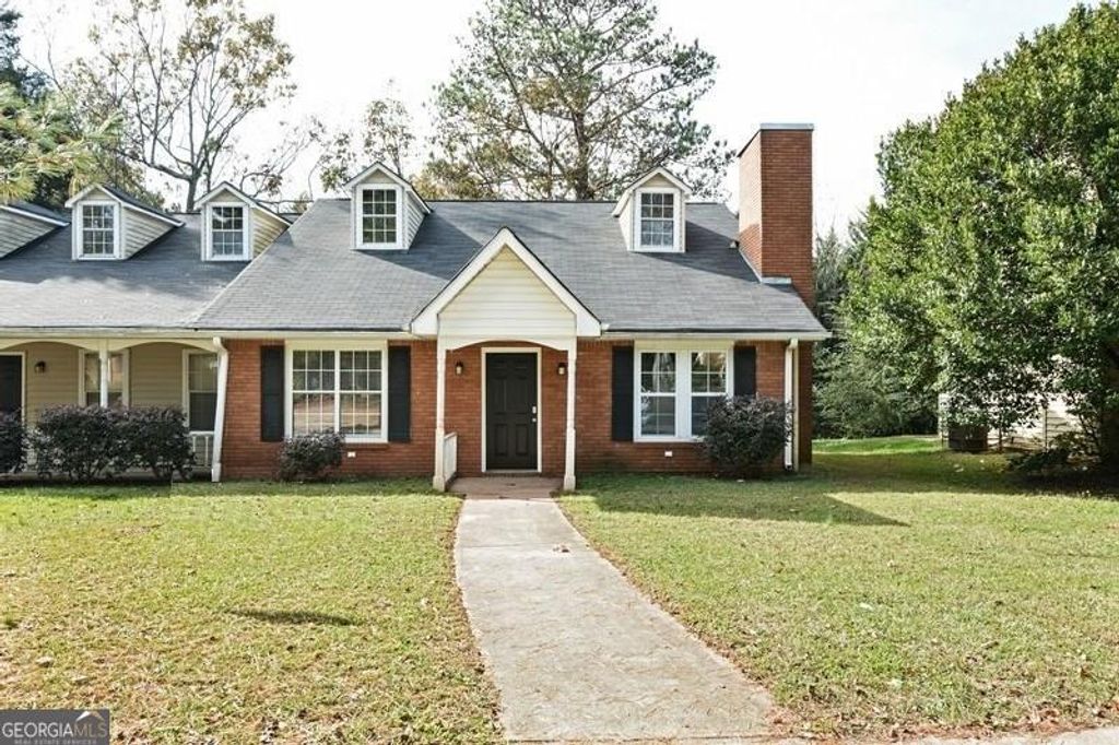 Photo of 2624 Country Trace SE #B, Conyers, GA 30013 (MLS # 10661523)
