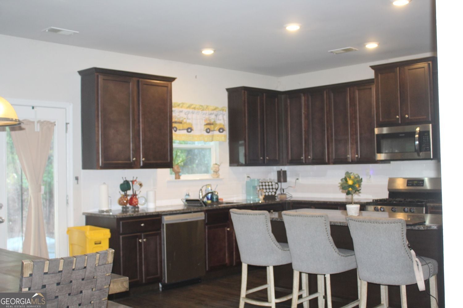 105 Westbury DR