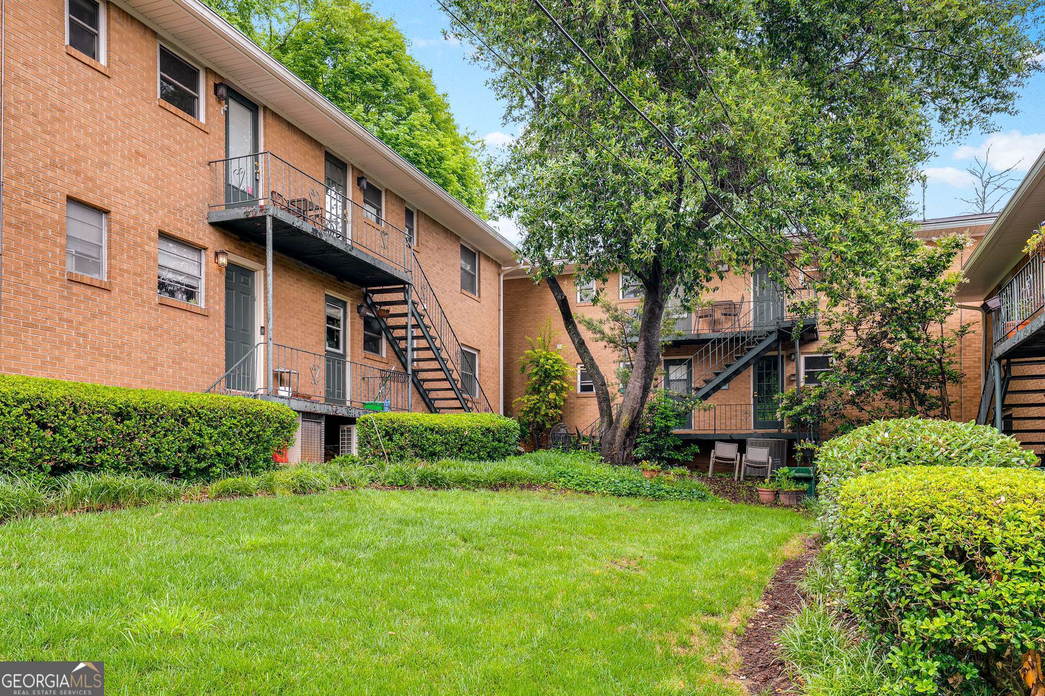 Wellington Buckhead - Residential