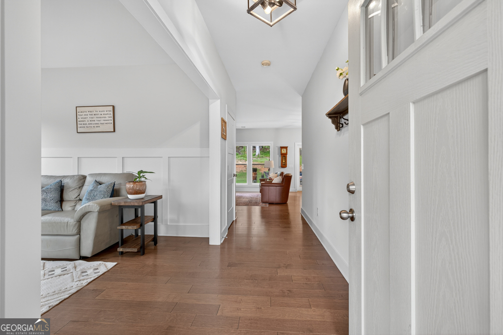 120 Mary Saphire RD