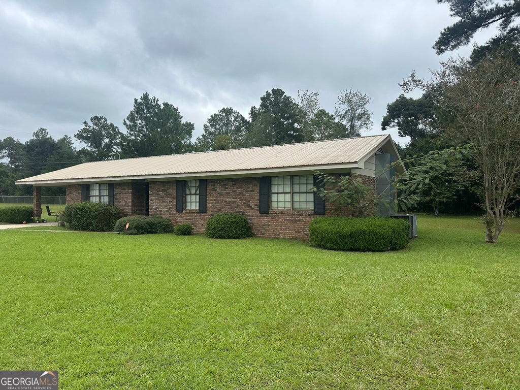 Photo of 1137 Windsor Drive, Tifton, GA 31794 (MLS # 10873734)