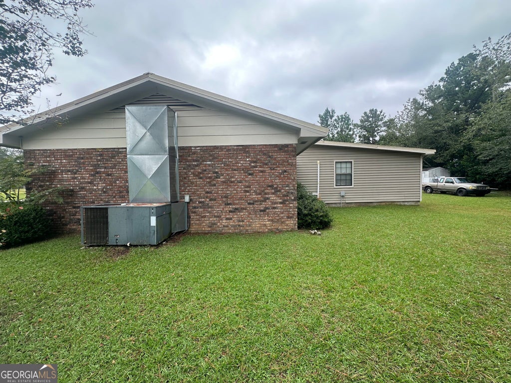 Photo of 1137 Windsor Drive, Tifton, GA 31794 (MLS # 10873734)