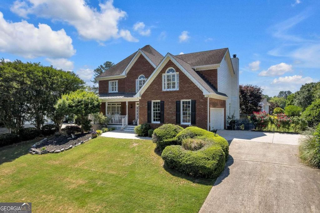 Photo of 5350 Wickershire Drive, Peachtree Corners, GA 30092 (MLS # 10767812)