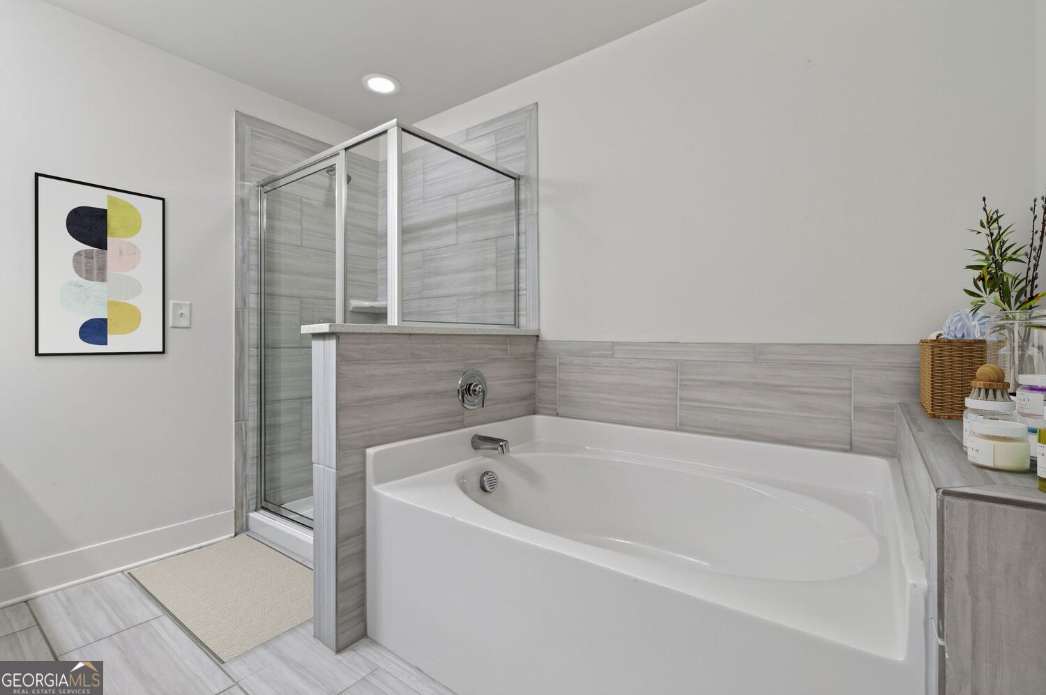 5854 Radford LOOP