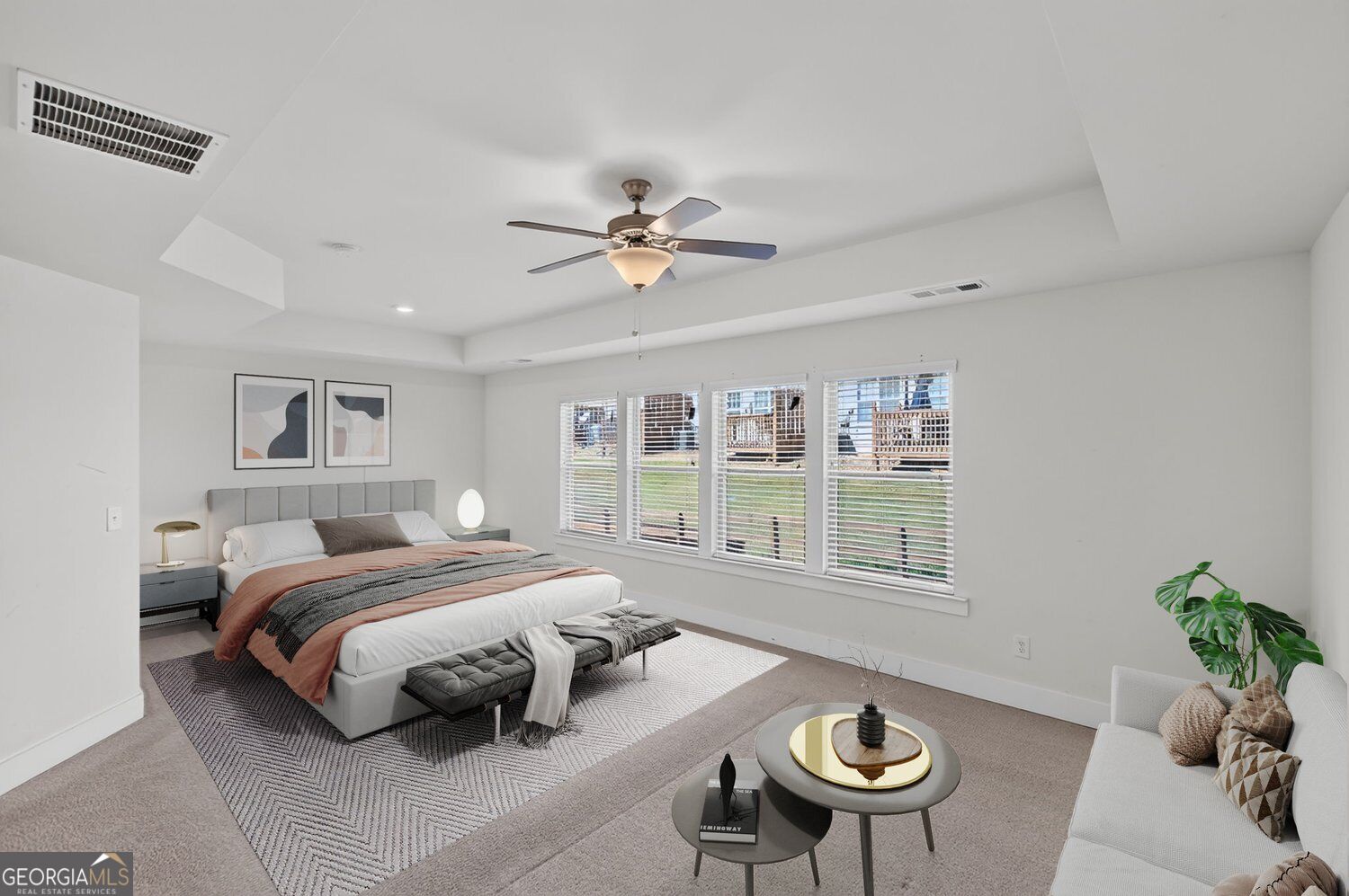 5854 Radford LOOP