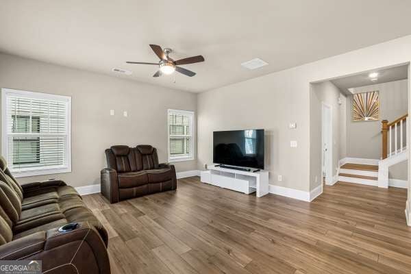 3162 Webb RD 8B