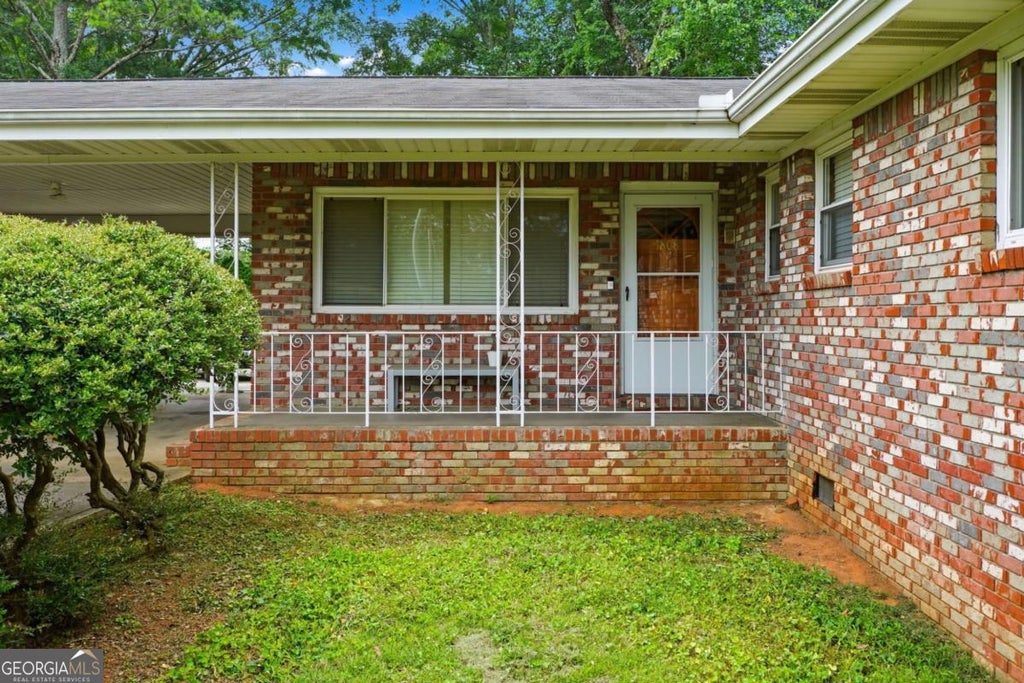Photo of 1808 Sandy Plains Road, Marietta, GA 30066 (MLS # 10795694)