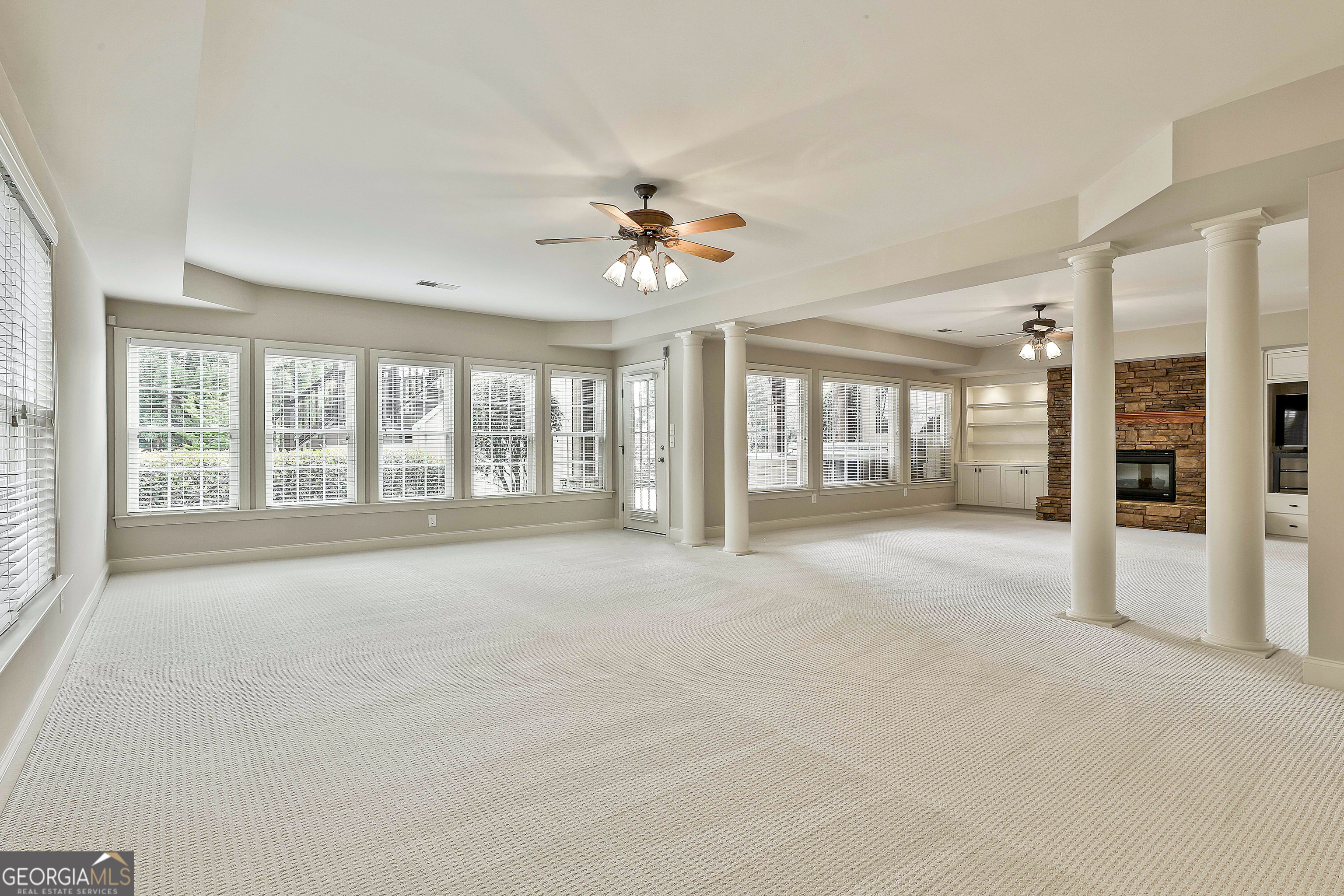 Peachtree City, Georgia 30269, United States, 6 Bedrooms Bedrooms, ,6 BathroomsBathrooms,Residential,Active,103213