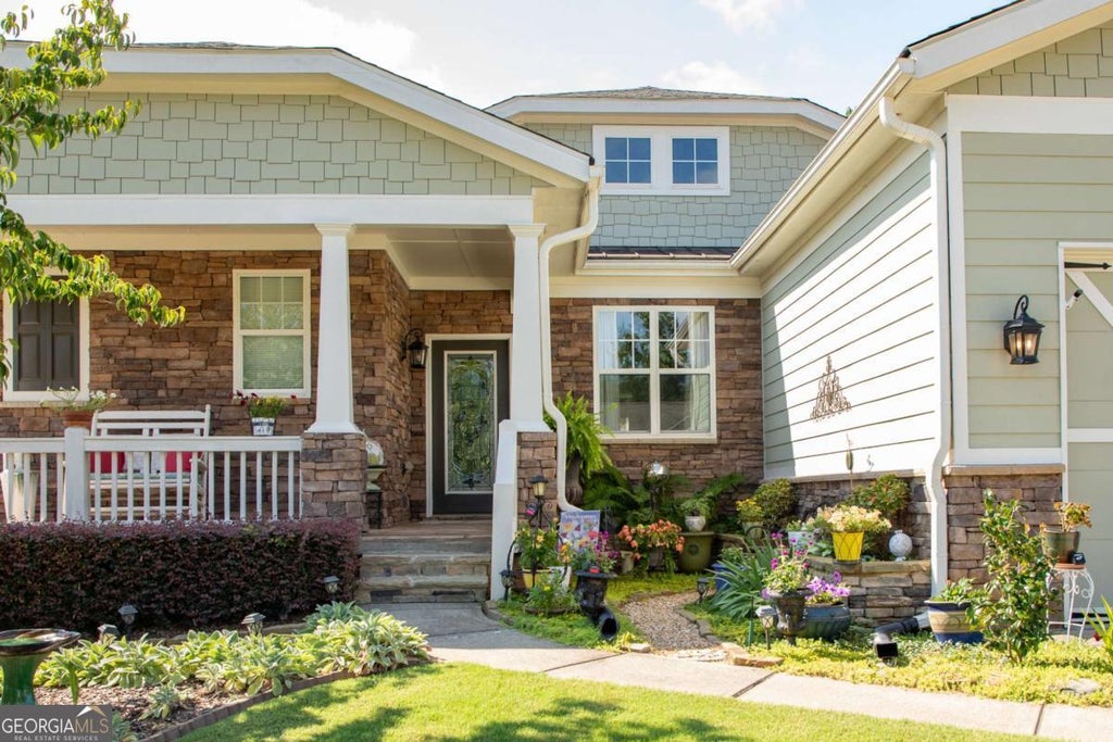 Photo of 3228 Black Gum Lane SW, Gainesville, GA 30504 (MLS # 10817634)