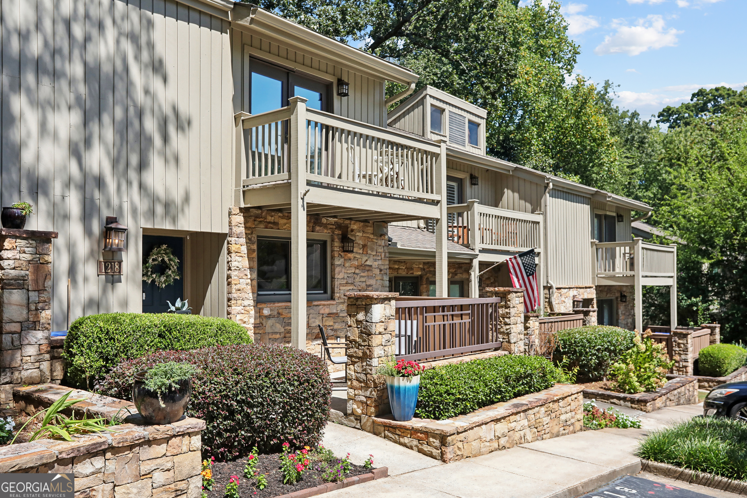 View Brookhaven, GA 30319 townhome