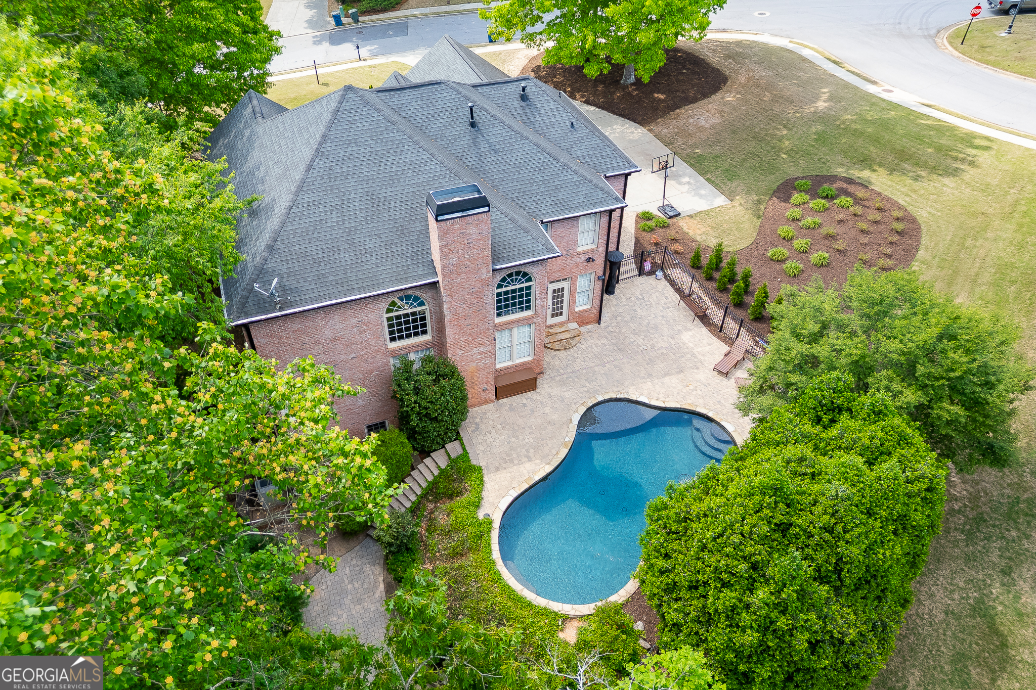2057 Town Manor CT