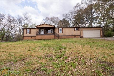 A home in Warner Robins