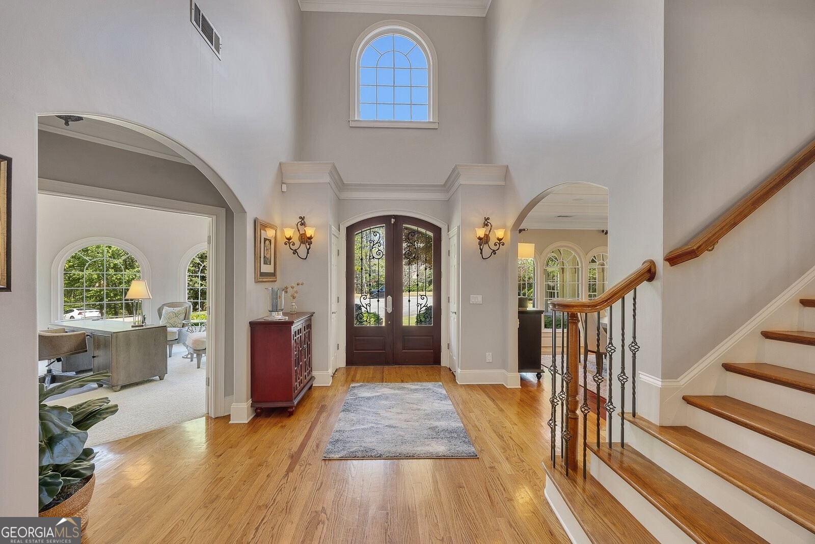 303 Gold Bridge LN