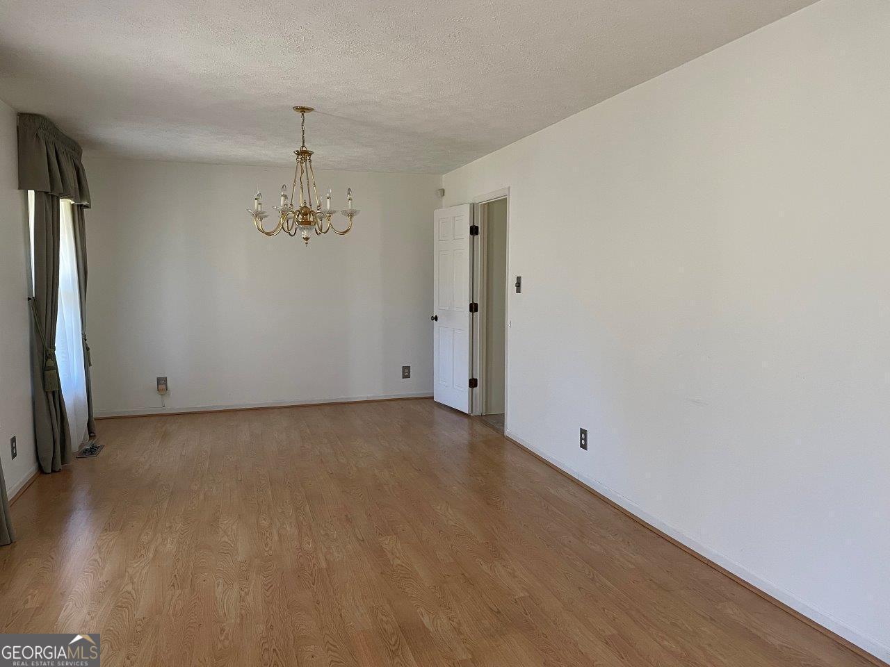 3021 Tiffin CIR