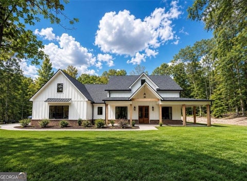 Photo of 16 Stratford Way, Kingston, GA 30145 (MLS # 10853831)
