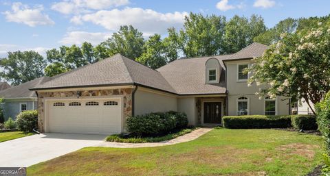 2555 The Fifth Fairway Roswell GA 30076