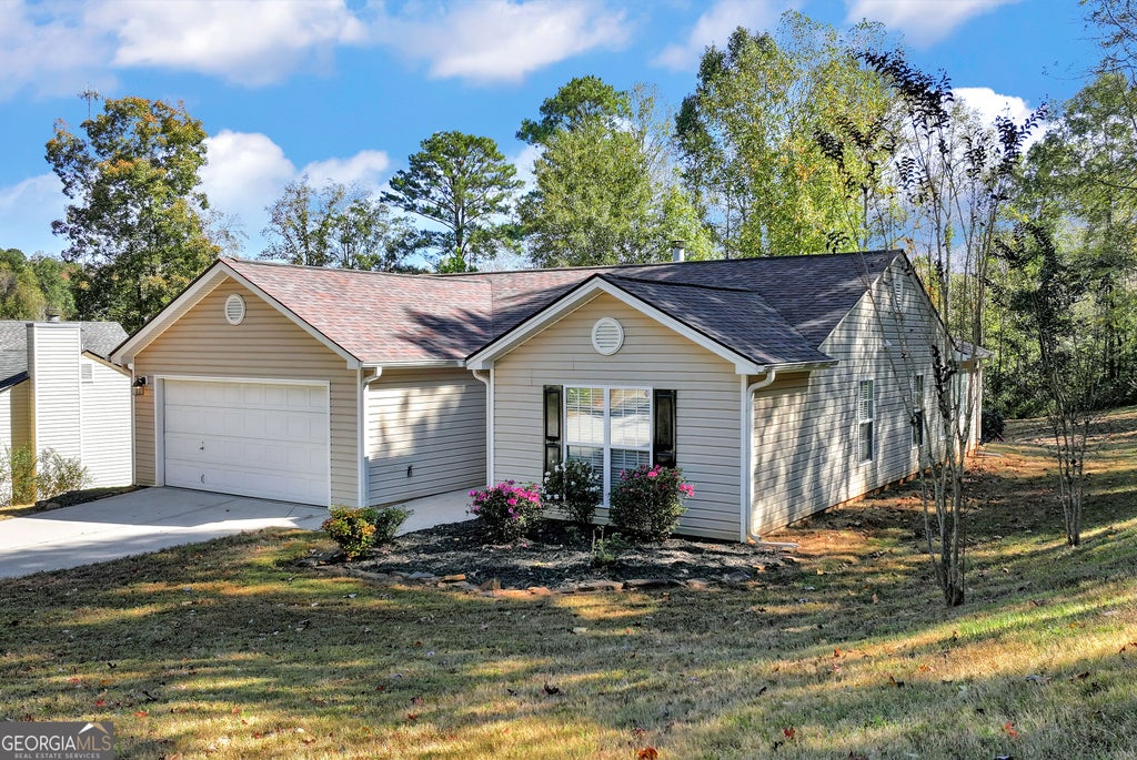 Photo of 1123 Ravenwood Drive, Bethlehem, GA 30620 (MLS # 10874463)