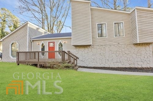 Super Stone Mountain 3 bedroom, 2 bath. Home has a large kitchen with a separate dining room. The family room features a beautiful stone fireplace. Master bedroom has a great seating nook by the window. Garage is oversized with tons of storage space. Terrific screened porch connects to a large deck. Home is recently renovated with all new flooring, paint and stainless steel appliances. Get it while it's HOT!! Excalibur Homes does not advertise on Facebook or Craigslist. Be advised that the sq ft and other features provided may be approximate. Prices and/or availability dates may change without notice. Lease terms 12 months or longer. Application fee is a non-refundable $75 per adult over 18 years of age. One-time $200 Administrative fee due at move-in. Most homes are pet-friendly. Breed restrictions may apply. Rental insurance required.